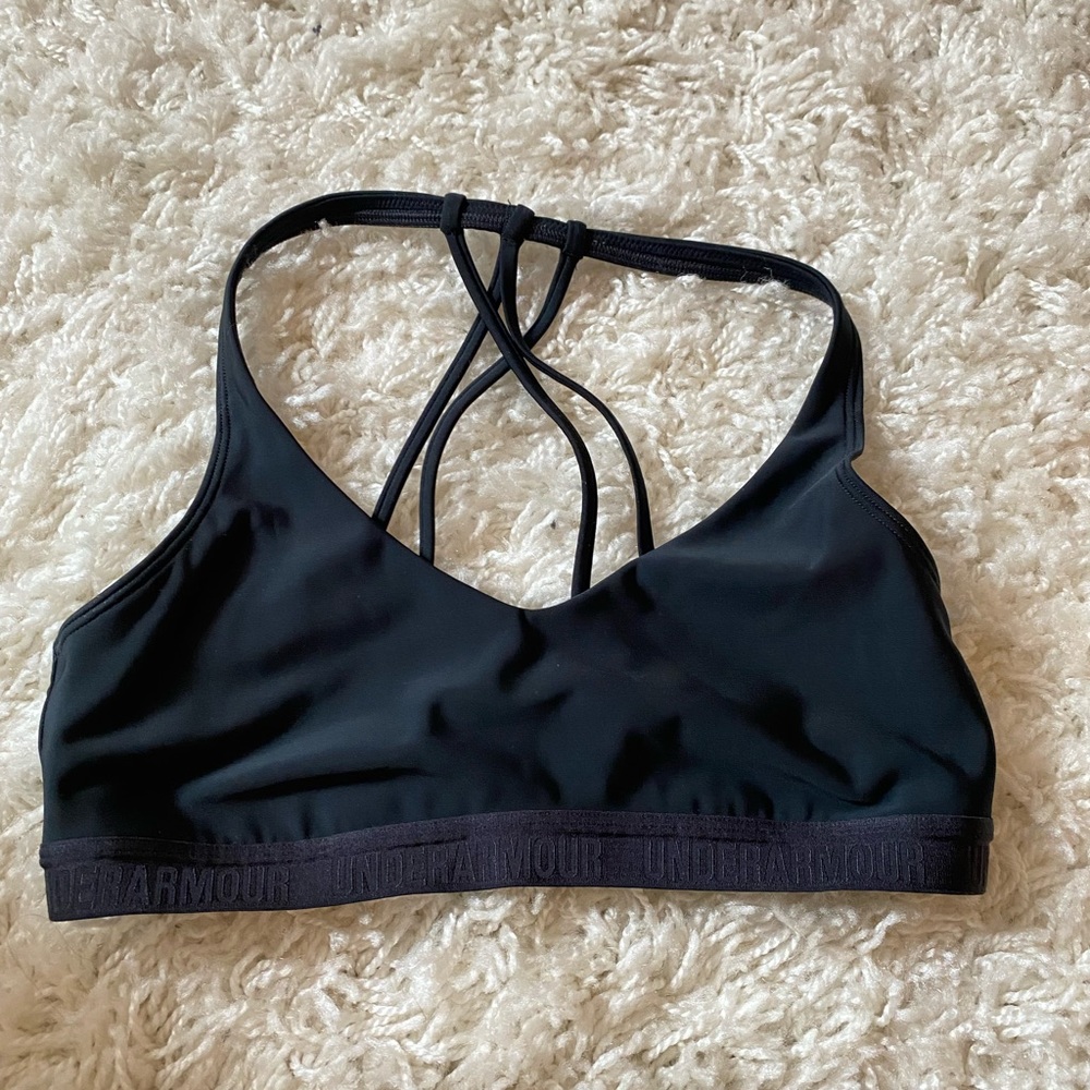 Under Armour Sports Bra, Good condition, Black
